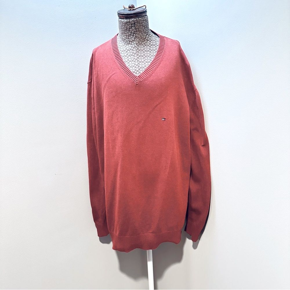 Tommy Hilfiger V Neck‎ Sweater Size XL